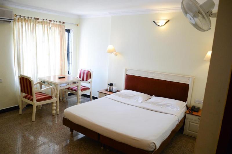 Hotel Excellency Kochi Luaran gambar