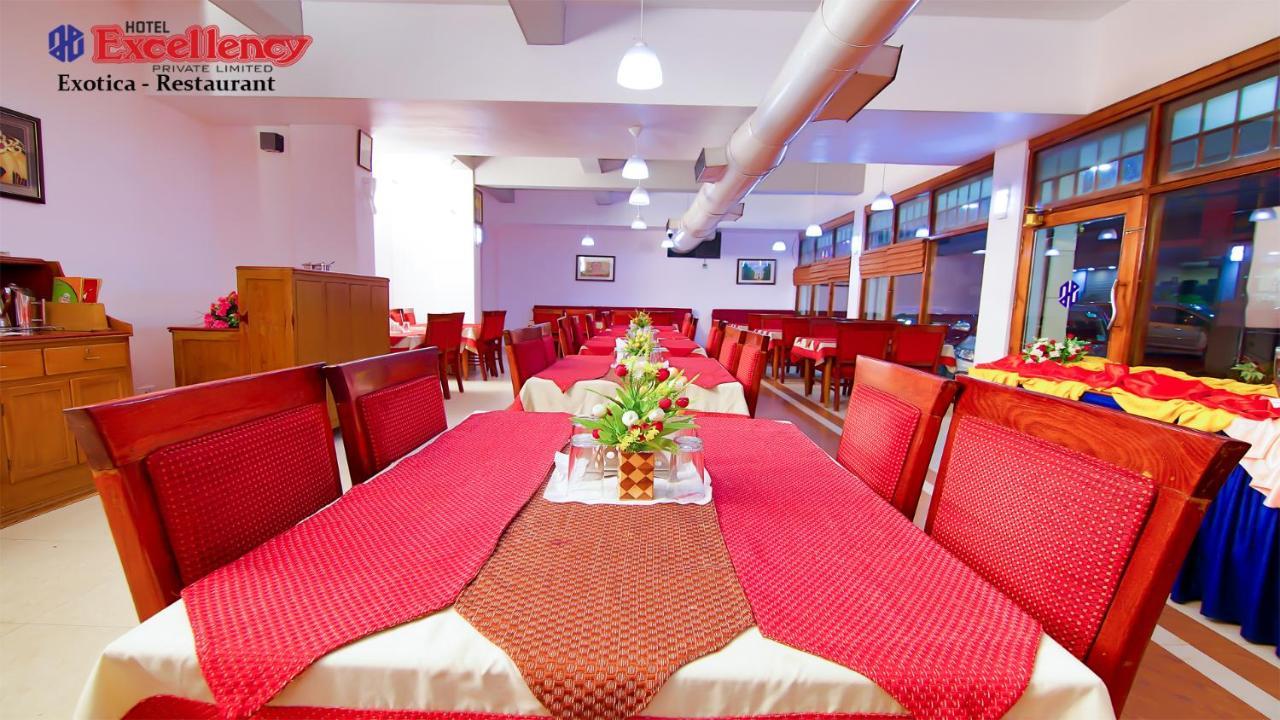 Hotel Excellency Kochi Luaran gambar