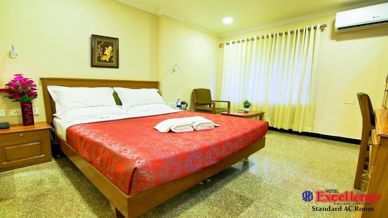 Hotel Excellency Kochi Luaran gambar
