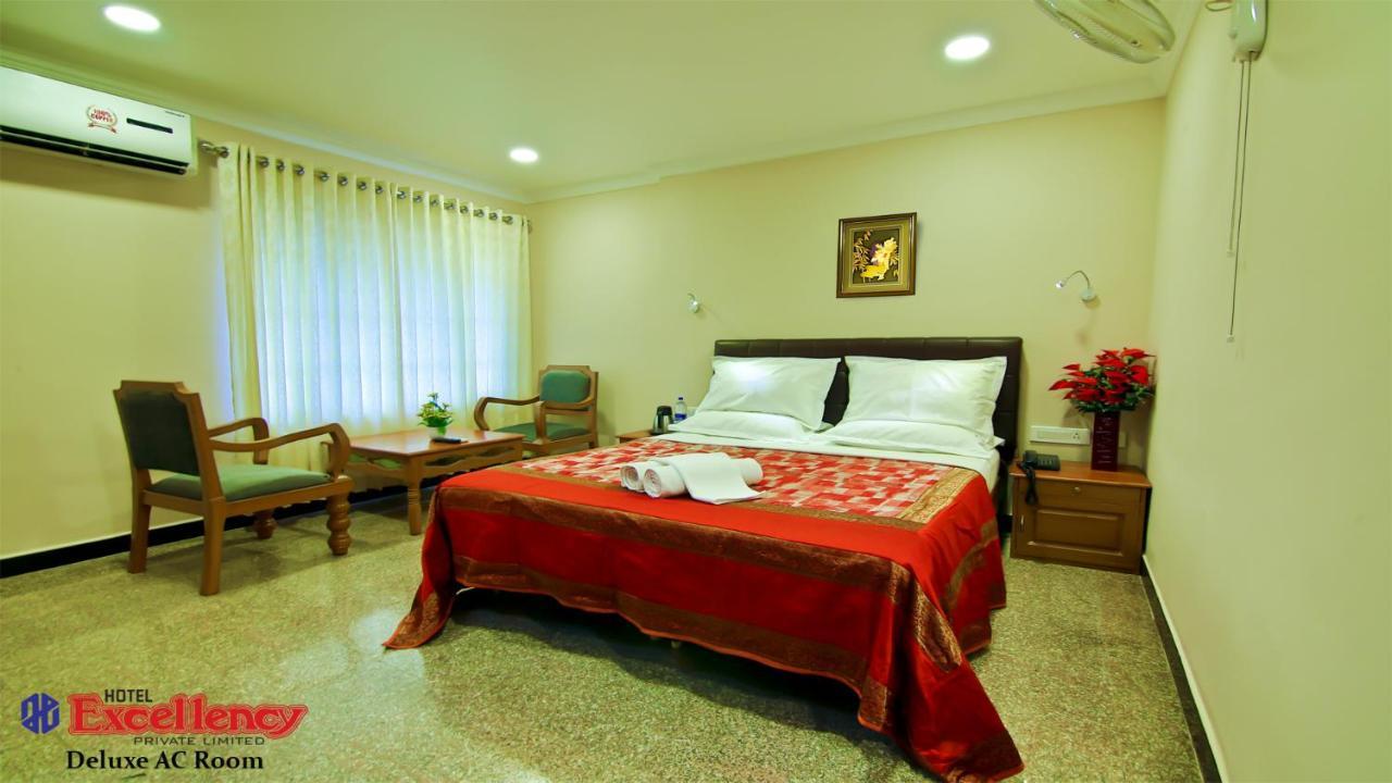 Hotel Excellency Kochi Luaran gambar